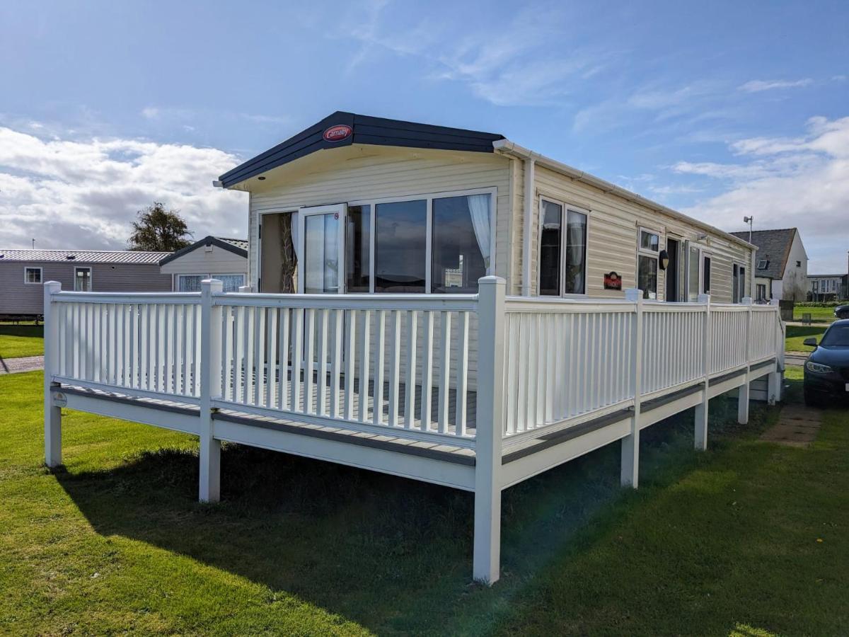 Beautiful Pet Friendly Southerness Caravan With Sea View & Decking Area Mainsriddle Экстерьер фото